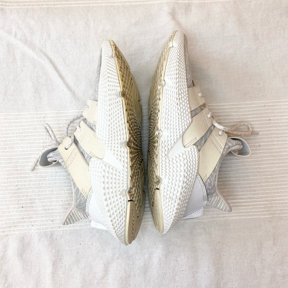 White Adidas Propheres - Picture 6 of 16